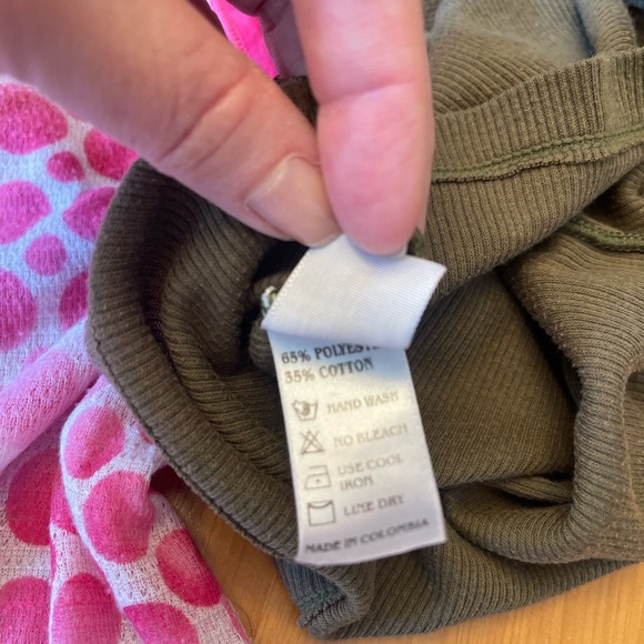 2 Tank Tops - Picture 6 of 6